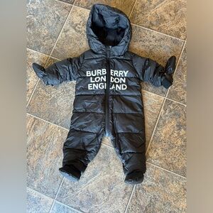 Burberry London England Snowsuit- Black, Toddler Size 9 Months AUTHENTICATED